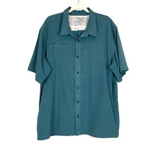 Eddie Bauer men’s button-down short sleeve Plaid Shirt Hiking Camping Travel